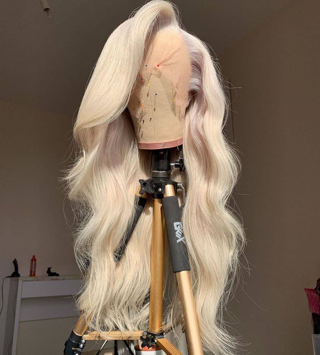 B Top Virgin 613 Blonde 13x6 Body Wave Lace Front Wig 180 Density with Baby Hair